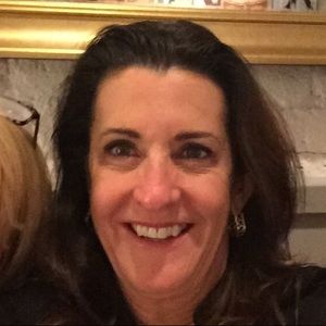 Meet your Posher, Claire